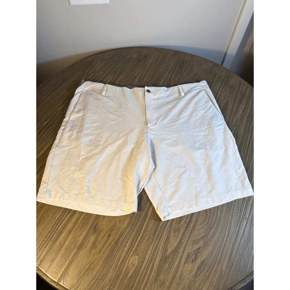 Adidas Golf Shorts Men's 42 Inseam 9